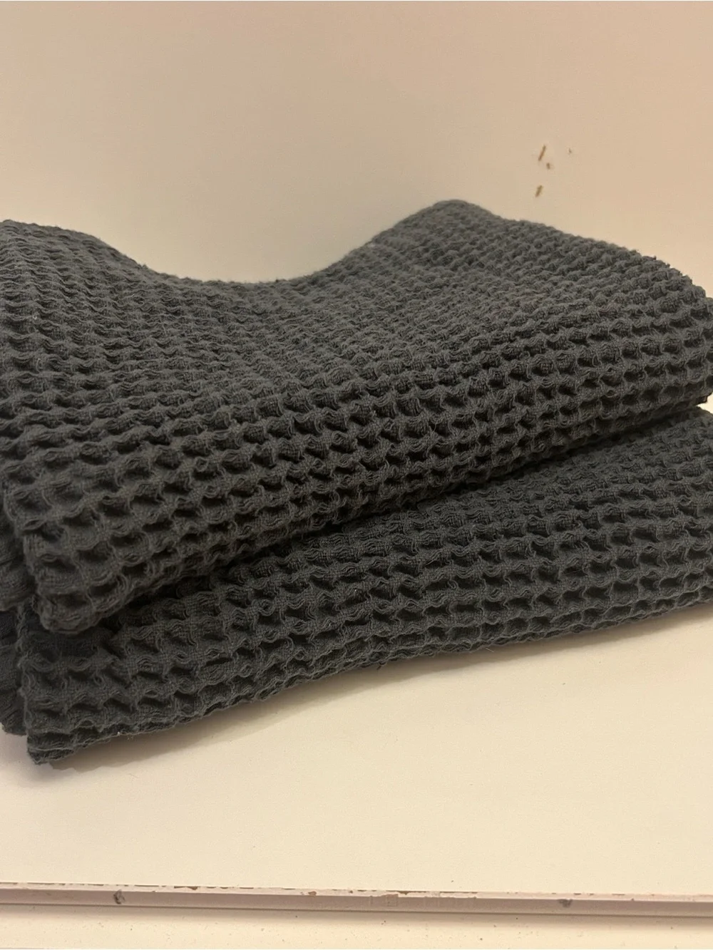 Bathen Cotton Waffle set of 2 bath towels in dark gray Made in India